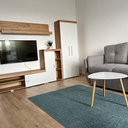 Central Riverfront Apartment Bukarest Exterior foto